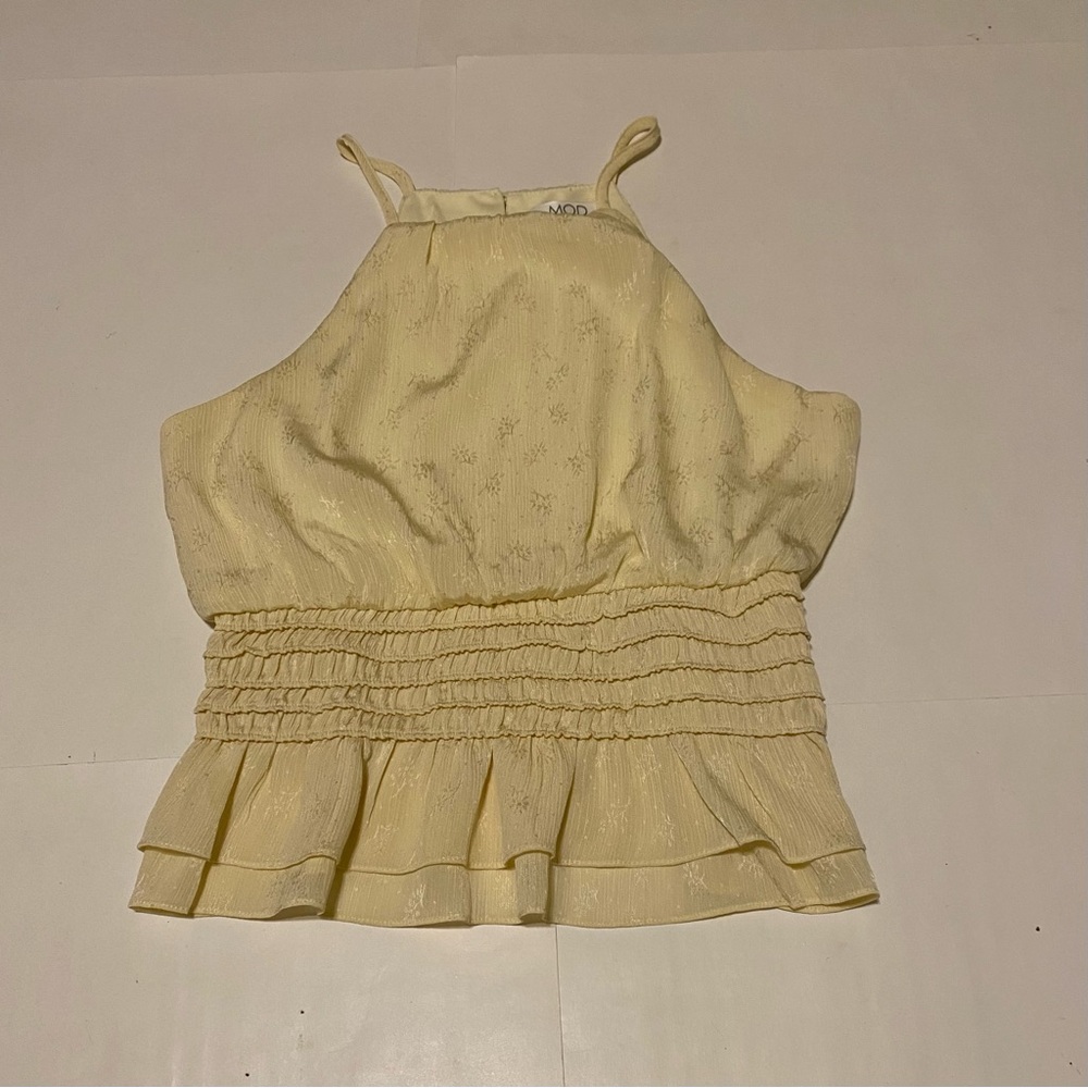 MOD On Trend cream top size medium - Picture 2 of 8